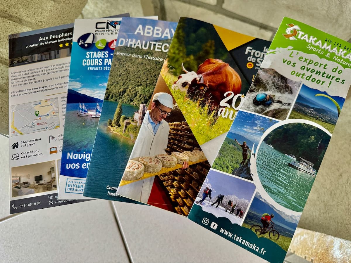 Dépliants touristiques de la région